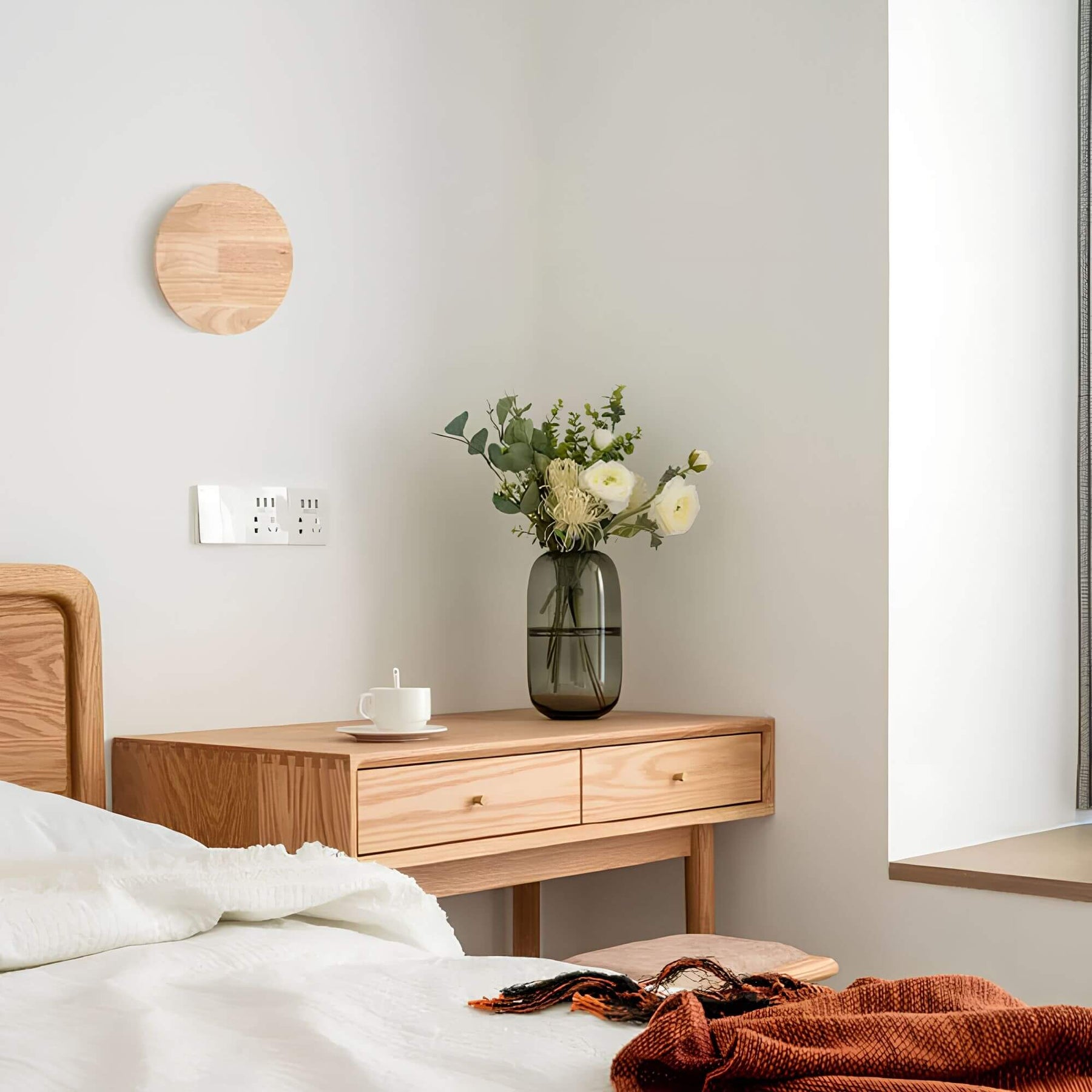 Lampe murale haut de gamme avec un design en bois naturel